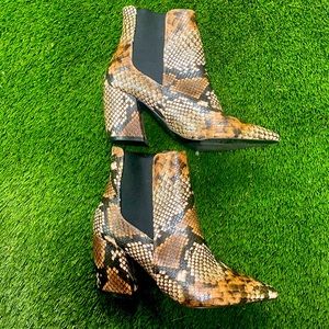 Faux snake embossed booties - 36.5